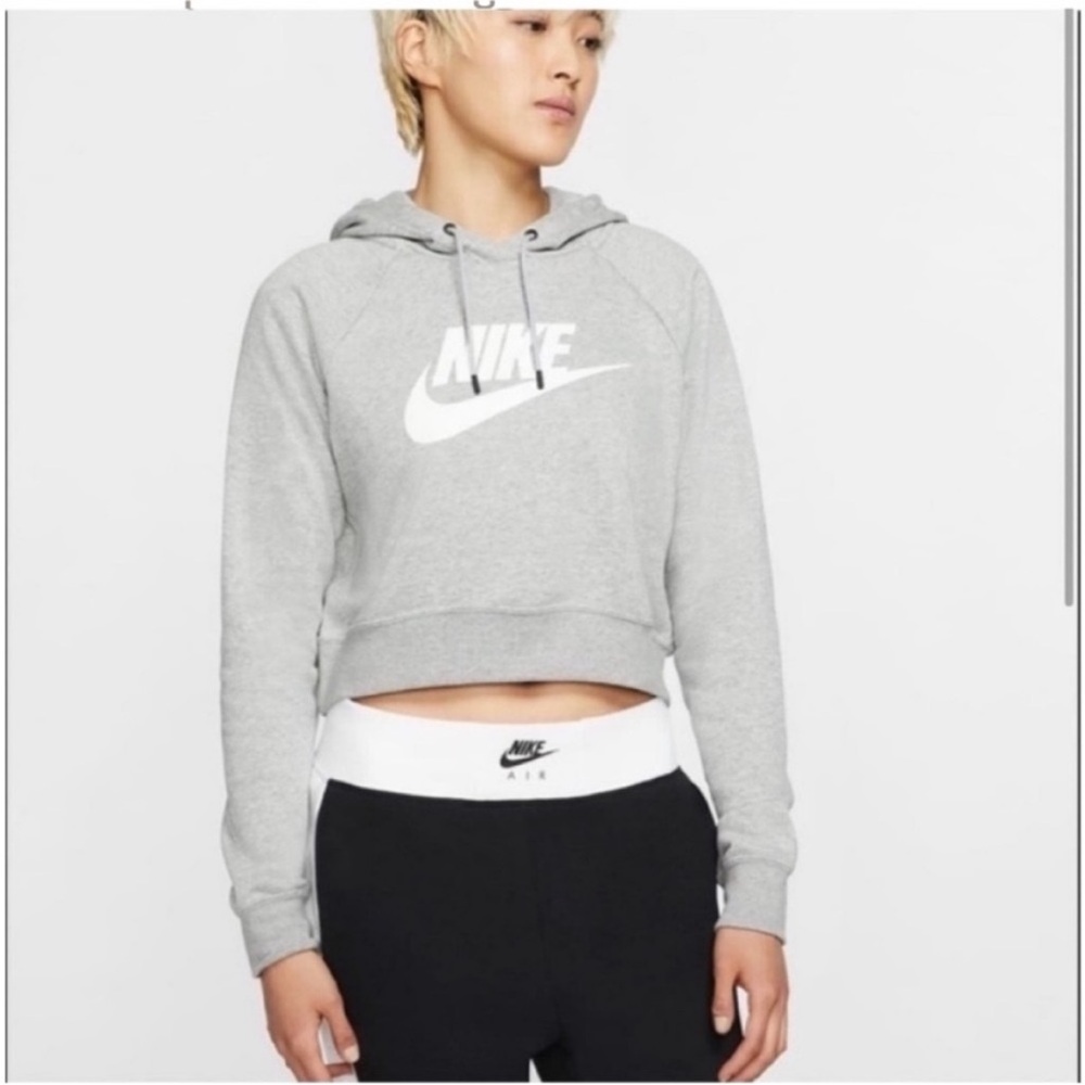 Nike Women's Gray Hoodie